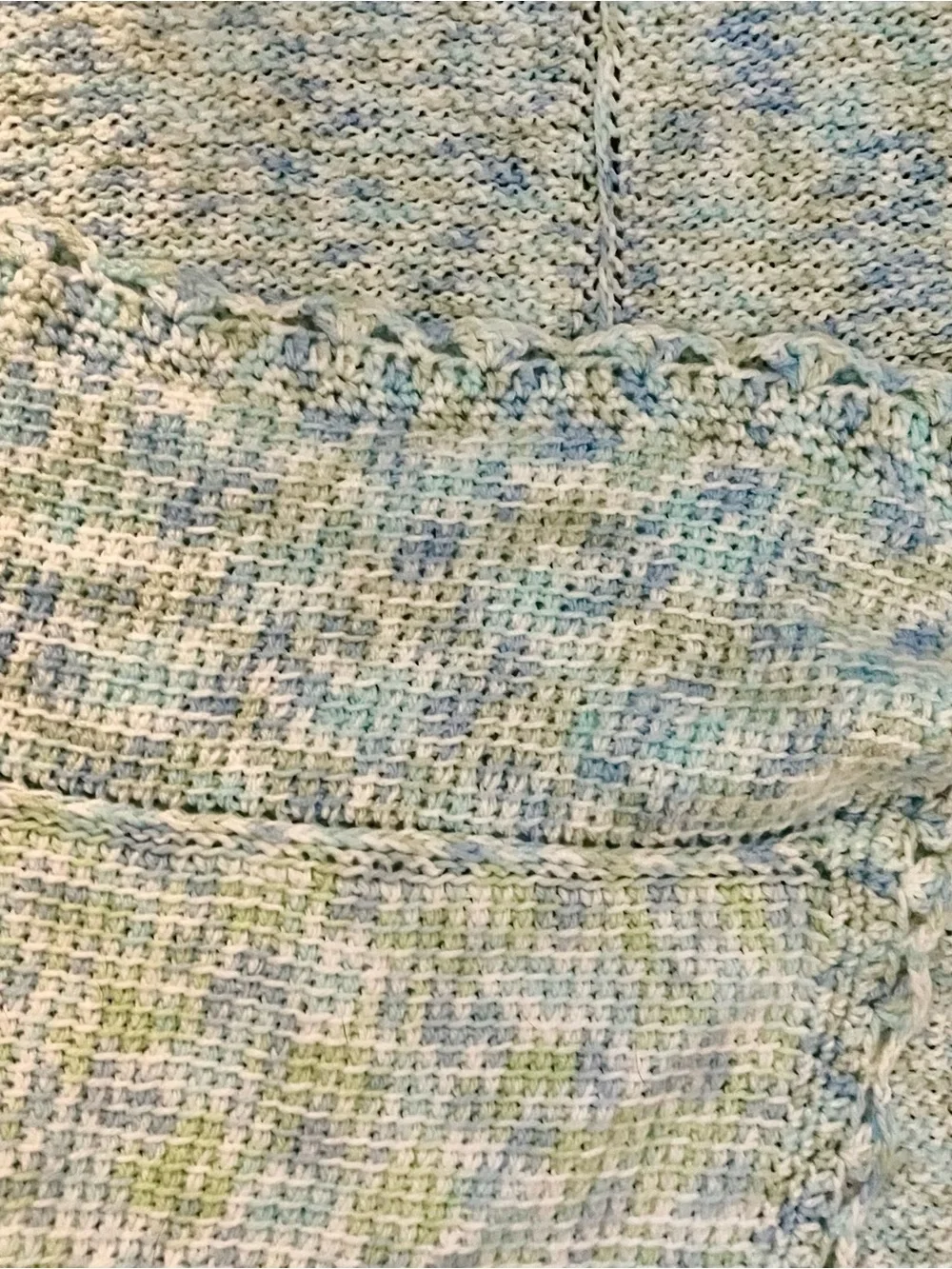 Vintage Handmade Knit Baby Blanket Afghan 30”x32”